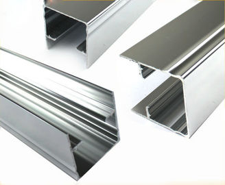 A extrusão de alumínio quimicamente lustrada do ângulo para Windows e as portas, ISO9001 aprovaram
